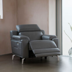 1701 recliner leather chair by parker knoll