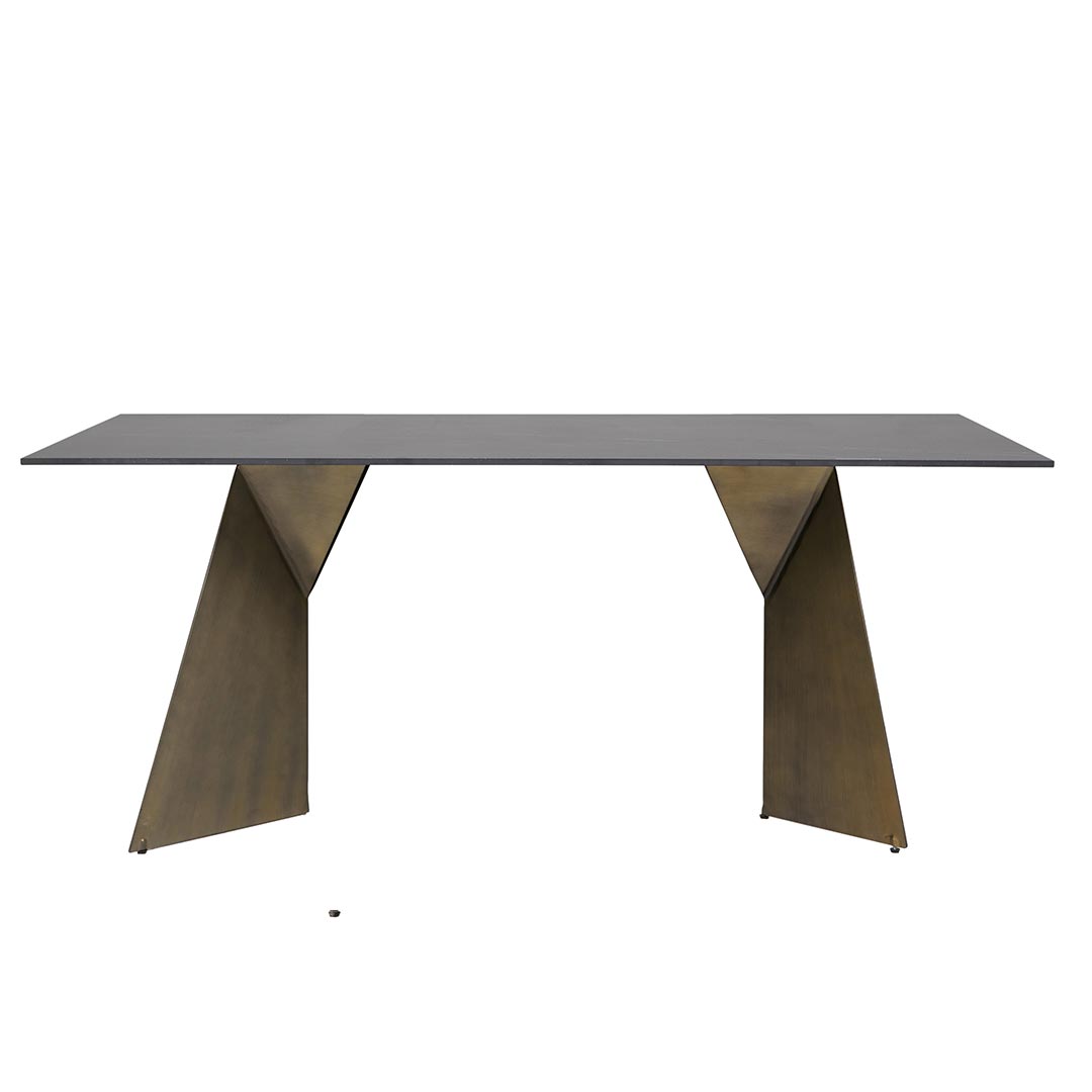 The knave Dining Table Evans of high Solid Oak Furniture