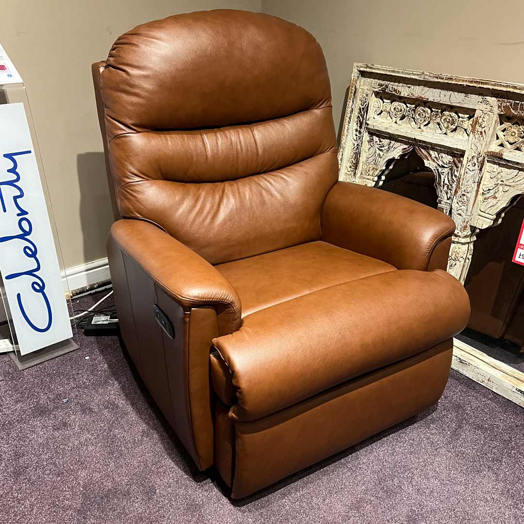 Celebrity Pembroke Grand single motor power recliner chair in leather
