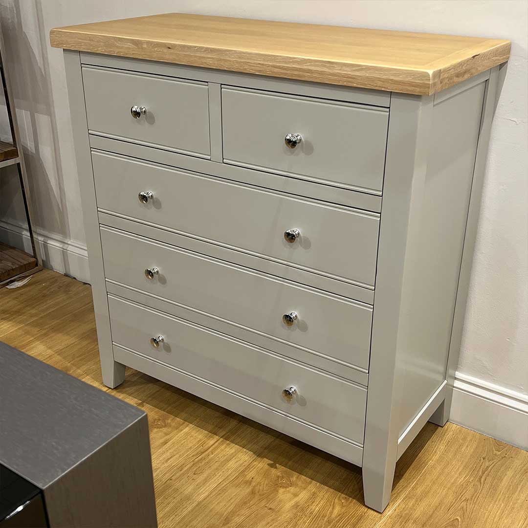 Painted grey chest of drawers with an oak top. 3+2 chest of drawers, 5 drawer bedroom chest of drawers.