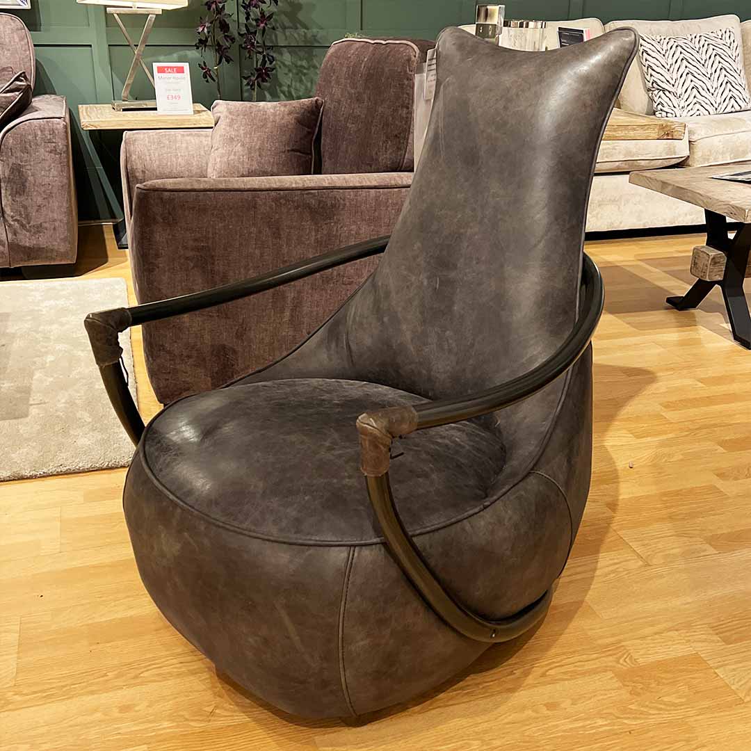 Relaxer retro arm chair in grey leather